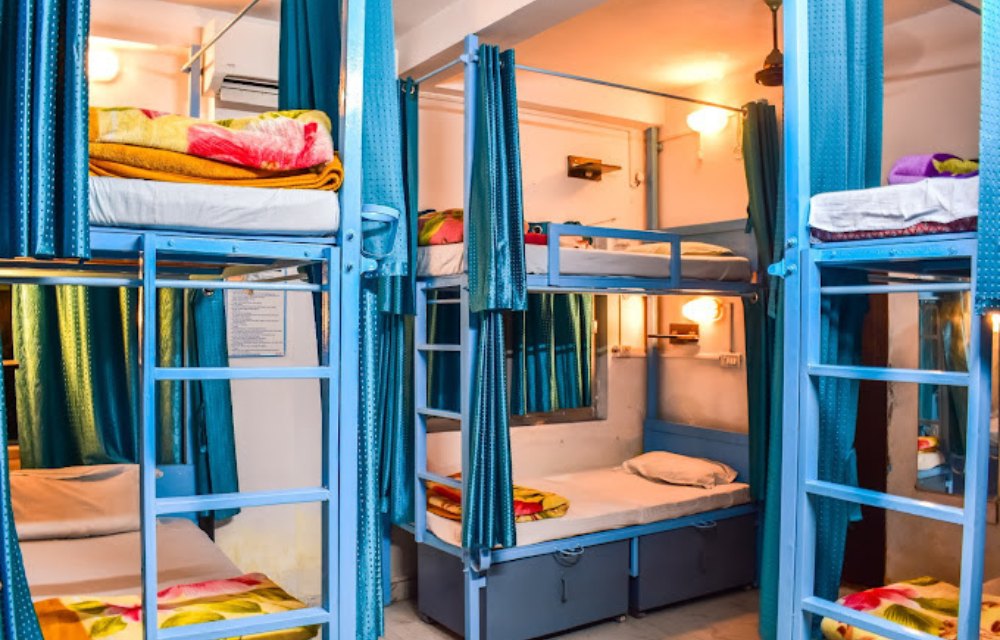 Best Hostel in Laxman Jhula Rishikesh